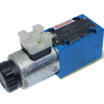 REXROTH R900561280 DIRECTIONAL CONTROL VALVE 4WE 6 EA62/EG24N9K4