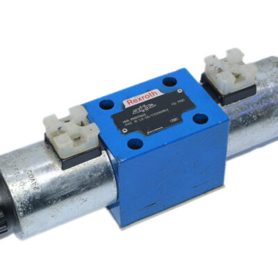 REXROTH R900598653 DIRECTIONAL CONTROL VALVE 4WE 10 U2-33/CG24N9K4