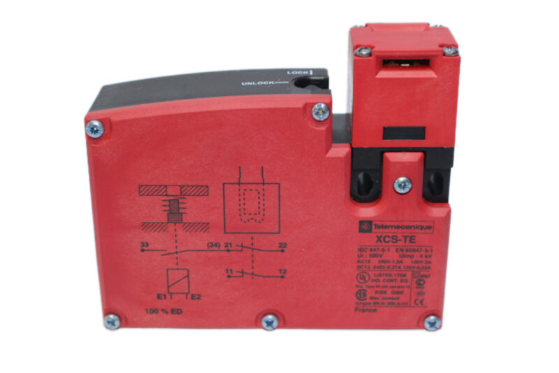 TELEMECANIQUE XCSTE7511 SAFETY SWITCH