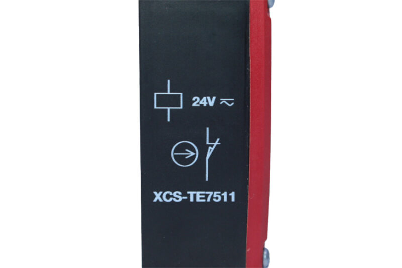 TELEMECANIQUE XCSTE7511 SAFETY SWITCH