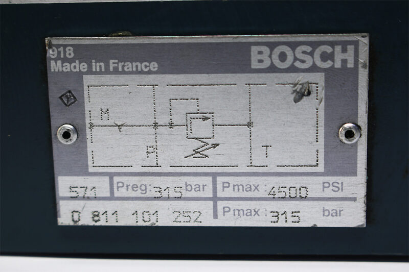 BOSCH 0 811 101 252 PRESSURE RELIEF VALVE