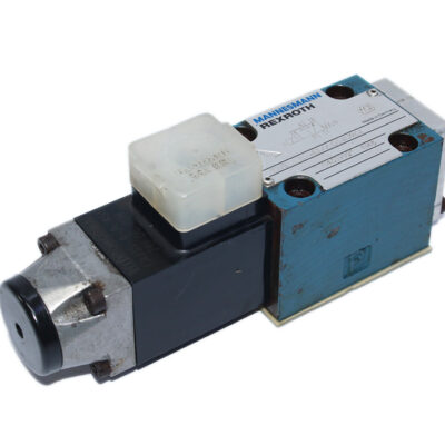REXROTH R900483992 DIRECT OPERATED DIRECTIONAL CONTROL VALVE 3WE 6 B9-53/AG24N9K4