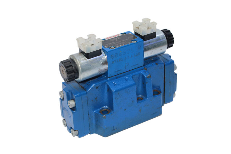 REXROTH R900901045 DIRECTIONAL CONTROL VALVE R900703886