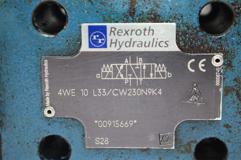 REXROTH R900915669 DIRECTIONAL CONTROL VALVE 4WE10L33/CW230N9K4