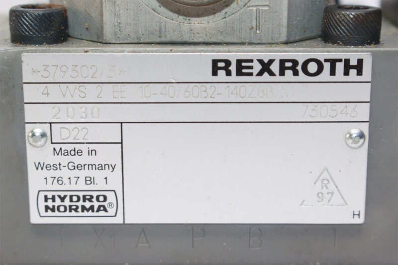 REXROTH 4WS2EE10-40/60B2-140Z8B/M SERVO DIRECTIONAL VALVE