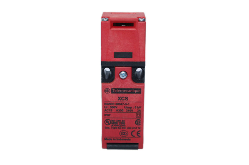 TELEMECANIQUE XCSPA791 SAFETY SWITCH