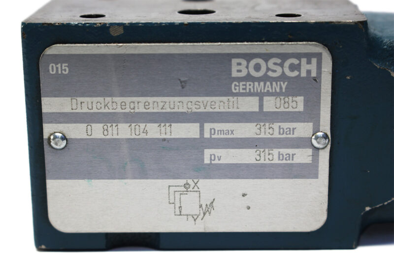 BOSCH 0 811 104 111 PRESSURE RELIEF VALVE