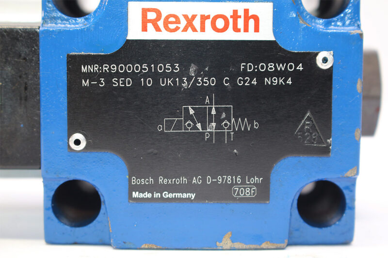 REXROTH R900051053 DIRECTIONAL CONTROL VALVE M-3SED 10 UK13/350CG24N9K4