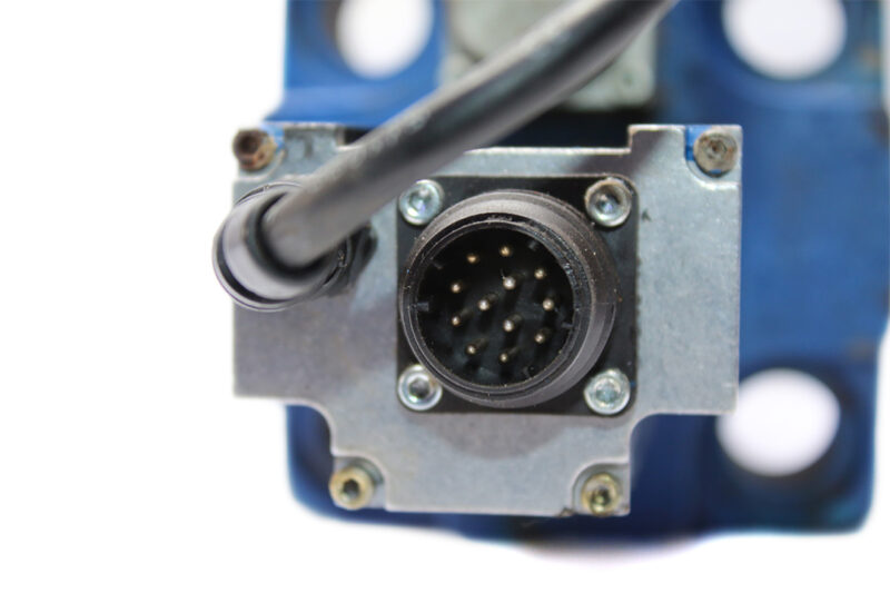 REXROTH R900714494 2-WAY PROPORTIONAL THROTTLE VALVE FESE 40 CC-31/670LK0B1M-1 - Image 7