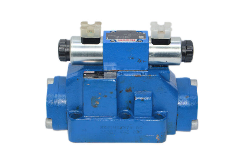 REXROTH R900561288 DIRECTIONAL CONTROL VALVE R901145401