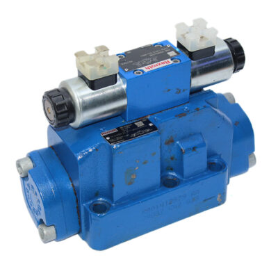 REXROTH R900561288 DIRECTIONAL CONTROL VALVE R901145401