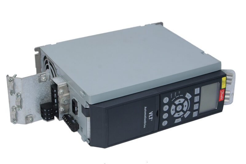 DANFOSS 131B0461 FREQUENCY CONVERTER FC-302PK75T5E20H1XGXXXXSXXXXA0BXCXXXXDX 0.75 KW / 1.0 HP