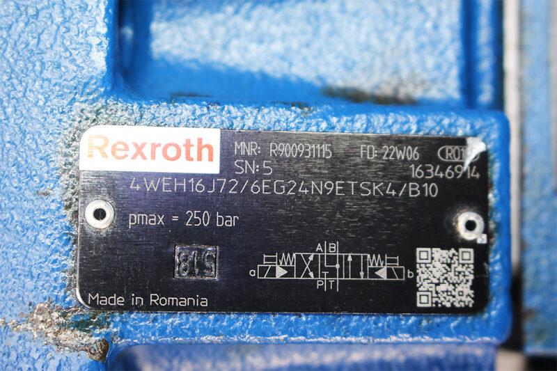 REXROTH R900548271 DIRECTIONAL CONTROL VALVE R900931115