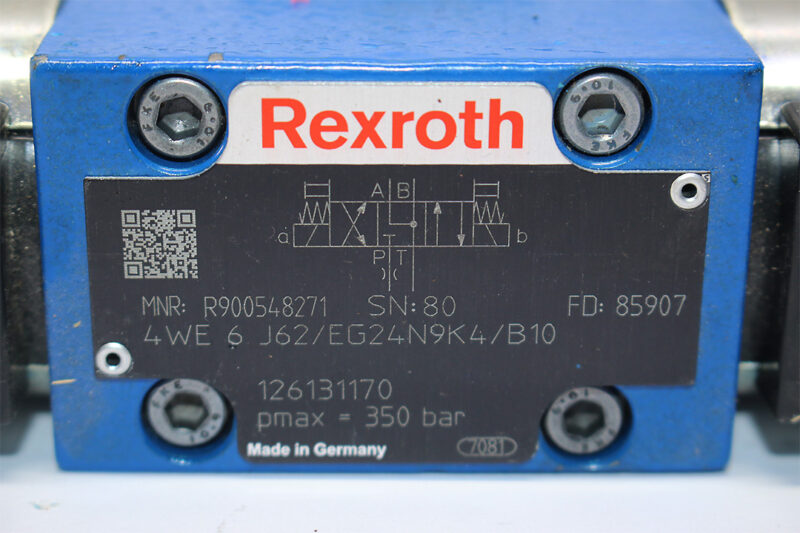 REXROTH R900952630 DIRECTIONAL CONTROL VALVE R900548271