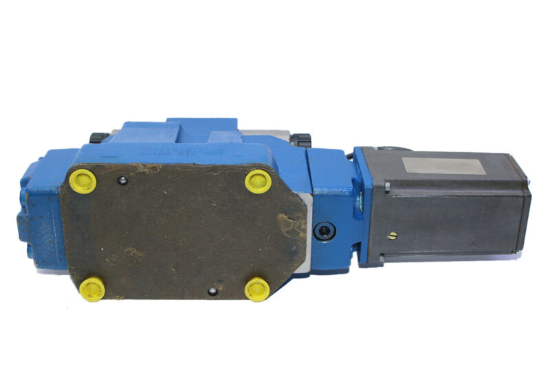 REXROTH R900972658,4WRAP 6 W7-07-30=G24K4/M=00 PROPORTIONAL DIRECTIONAL VALVE R900245067