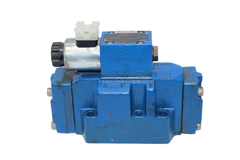 REXROTH R900928088 DIRECTIONAL CONTROL VALVE R900570133