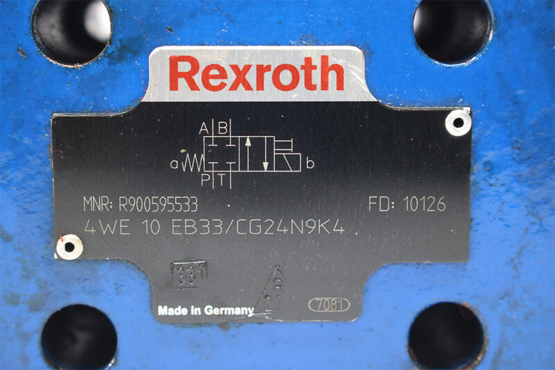 REXROTH R900595533 DIRECTIONAL CONTROL VALVE 4WE 10 EB33/CG24N9K4