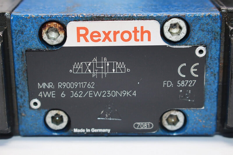 REXROTH R900911762 DIRECTIONAL CONTROL VALVE R900963039