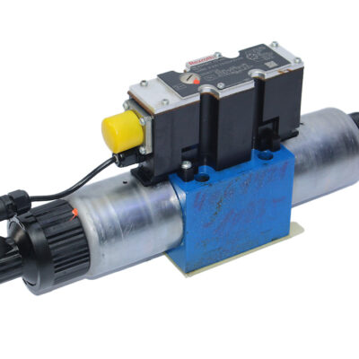 REXROTH R900933073 PROPORTIONAL DIRECTIONAL VALVE 4WREE10E25-23/G24K31/A1V