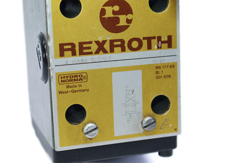 REXROTH 4WMM10D10/F MANUAL DIRECTIONAL VALVE