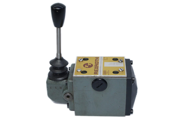 REXROTH 4WMM10D10/F MANUAL DIRECTIONAL VALVE