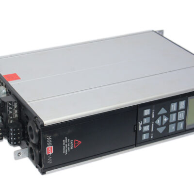 DANFOSS 175Z0052 VARIABLE SPEED DRIVE VLT5004PT5B20STR3DLF00A00 4.3 KVA