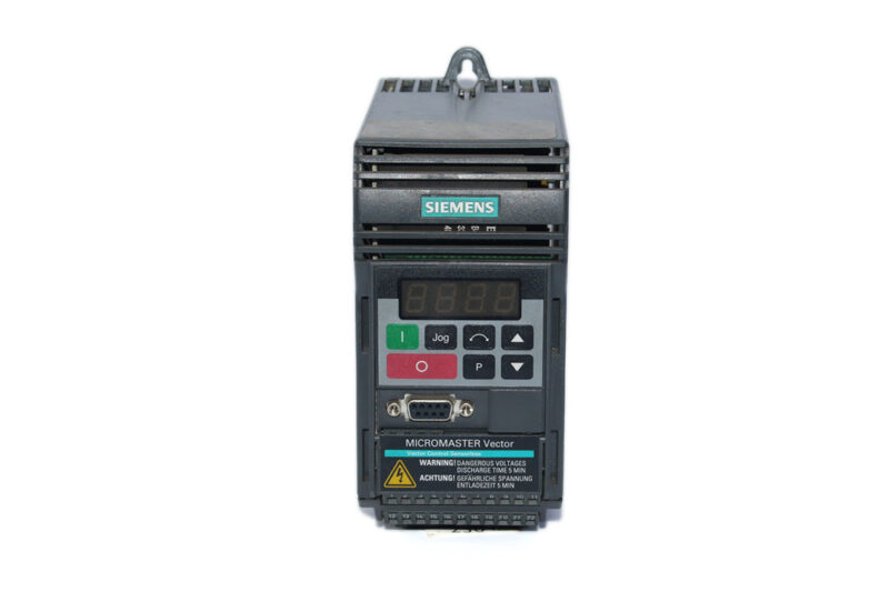 SIEMENS 6SE3211-5CA40 AC DRIVE