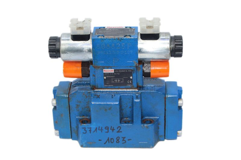 REXROTH R900901045 DIRECTIONAL CONTROL VALVE R900925367