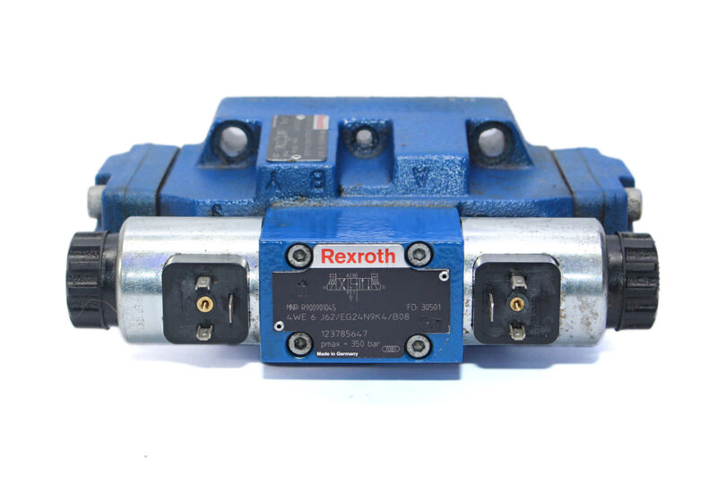 REXROTH R900928784 DIRECTIONAL CONTROL VALVE R900901045