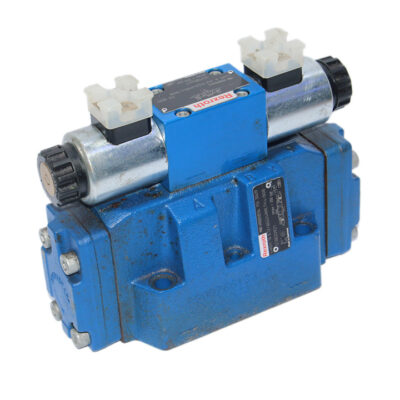 REXROTH R900928784 DIRECTIONAL CONTROL VALVE R900901045