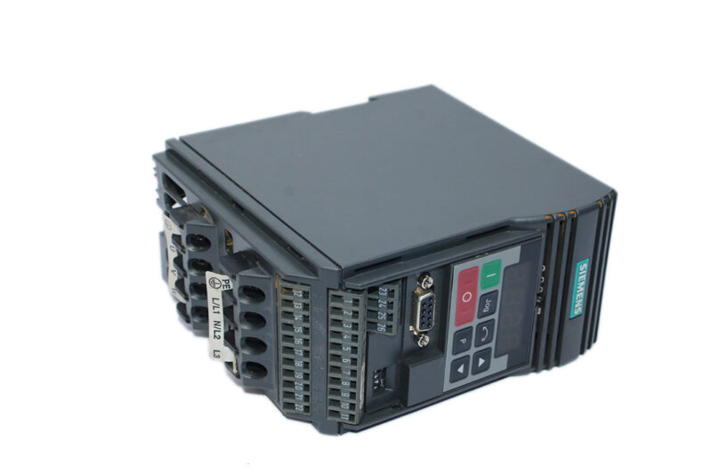 SIEMENS 6SE3213-6CA40 AC DRIVE