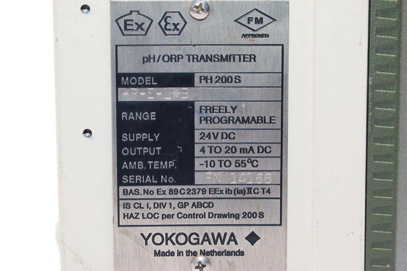 YOKOGAWA PH 200 S Conductivity and Resistivity Transmitter