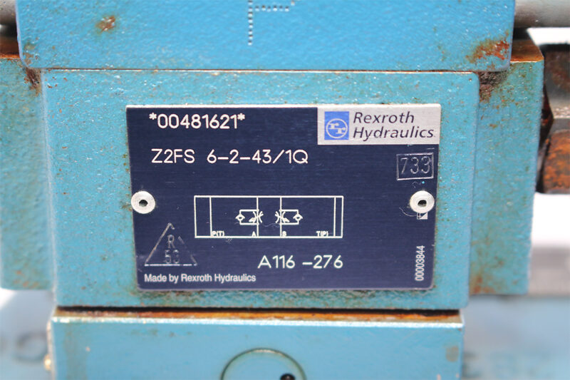 REXROTH R900548271 DIRECTIONAL CONTROL VALVE R900923357