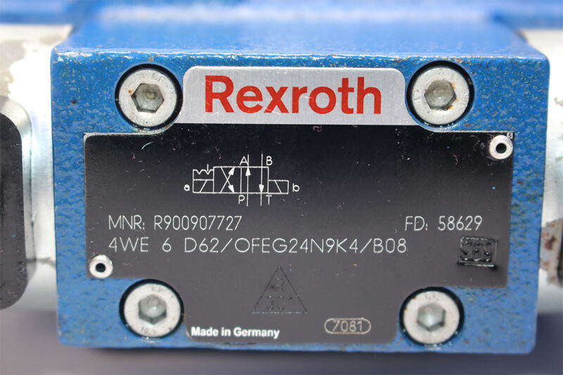 REXROTH R900976231 DIRECTIONAL CONTROL VALVE R900907727