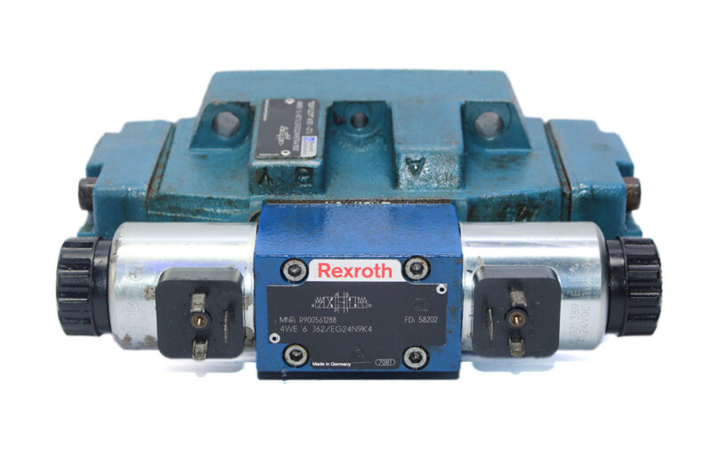 REXROTH R900976231 DIRECTIONAL CONTROL VALVE R900561288