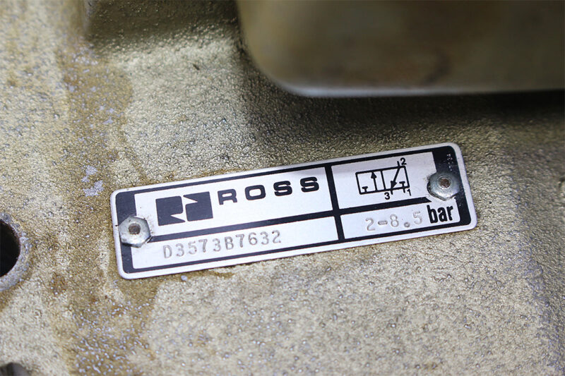 ROSS D3573B7632 CLUTCH VALVE