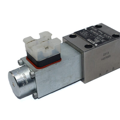 PARKER D1SE 30 BNJW 3/2 Way Seated Type Directional Control Valve