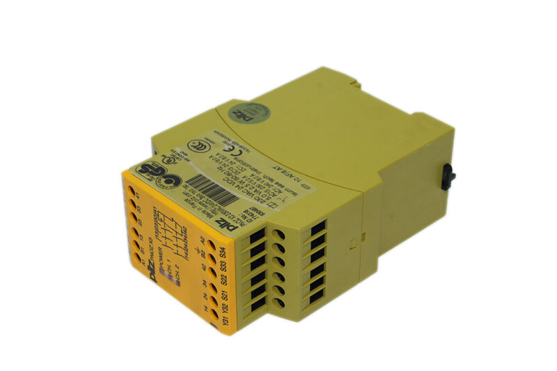 PILZ PNOZ X3 230VAC 24VDC 3n/o 1n/c 1so SAFETY RELAY 774318