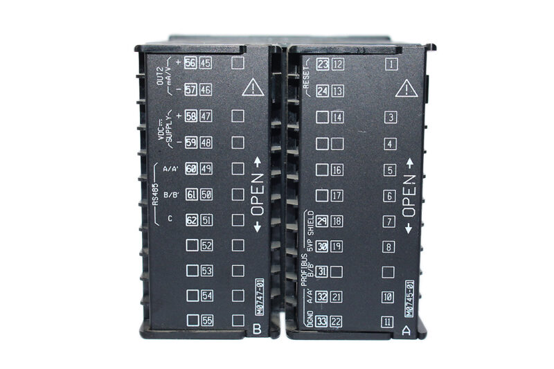 DYNISCO UPR800-0-0-3 DIGITAL CONTROLLER