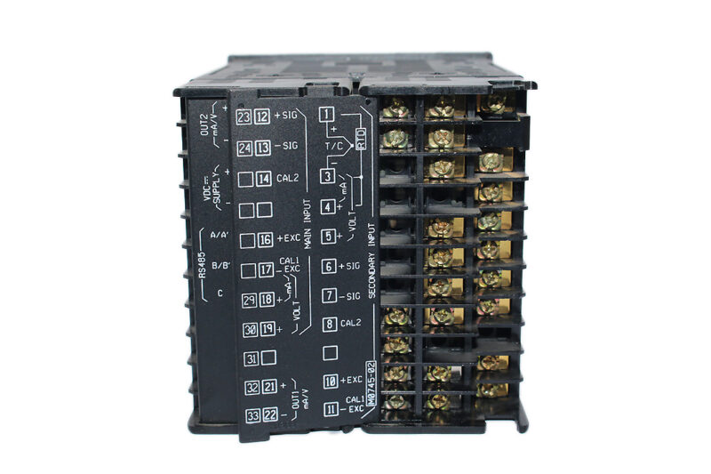 DYNISCO UPR800-0-0-3 DIGITAL CONTROLLER