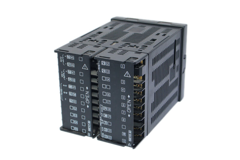 DYNISCO UPR800-0-0-3 DIGITAL CONTROLLER