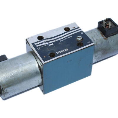 BOSCH 0 810 001 440 DIRECTIONAL CONTROL VALVE 081WV10P1N104W S024/00B0