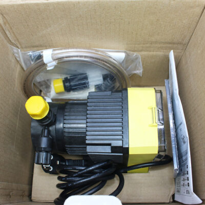 LMI ROYTRONIC P+113-812NX DOSING PUMP