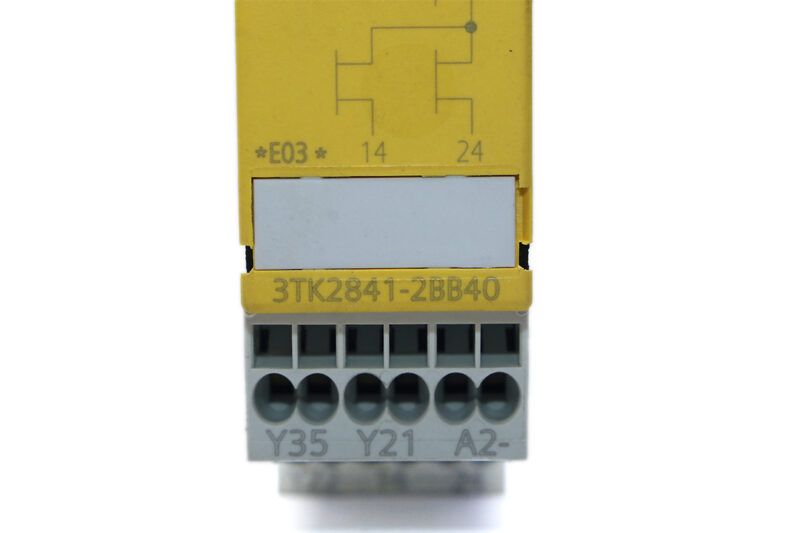 SIEMENS 3TK2841-2BB40 SAFETY RELAY