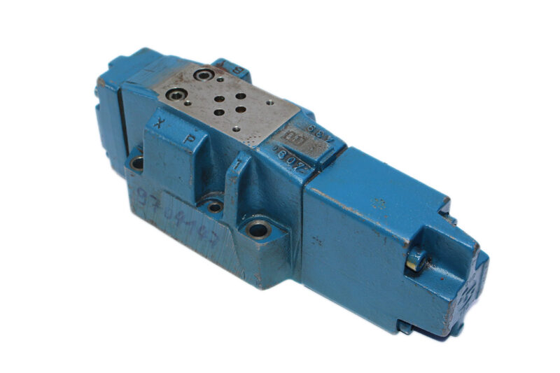 REXROTH 4WRZ16W150-60/6AG24NZ4/M PILOT OPERATED PROPORTIONAL DIRECTIONAL CONTROL VALVE