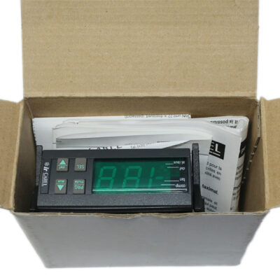 CAREL IR32CEM100 TEMPERATURE CONTROLLER