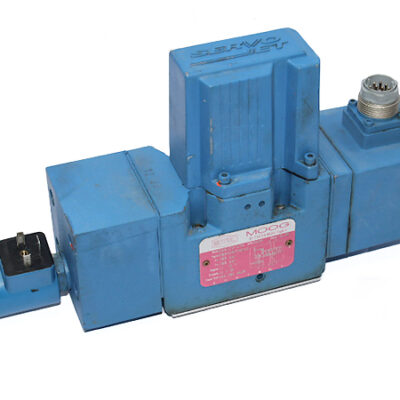 MOOG D661Z2747H P80HXAPFNEA2 Proportional Control Valve
