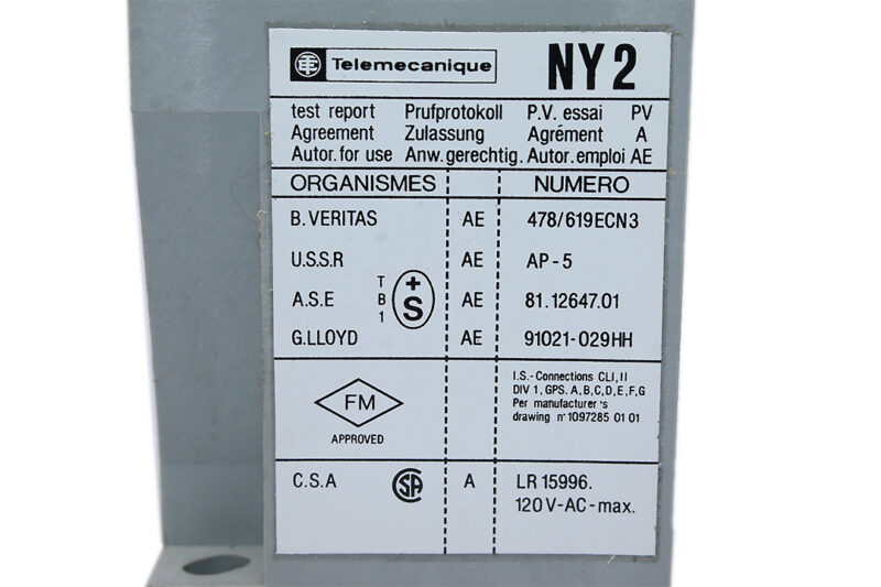 TELEMECANIQUE NY2B21 SAFETY BARRIER RELAY