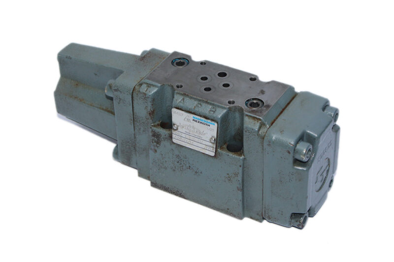 REXROTH 4WRZ10E50-51/6A24NZ4/M PILOT OPERATED PROPORTIONAL DIRECTIONAL CONTROL VALVE