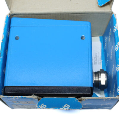 SICK WT45-R260 Photoelectric proximity sensor 1009107